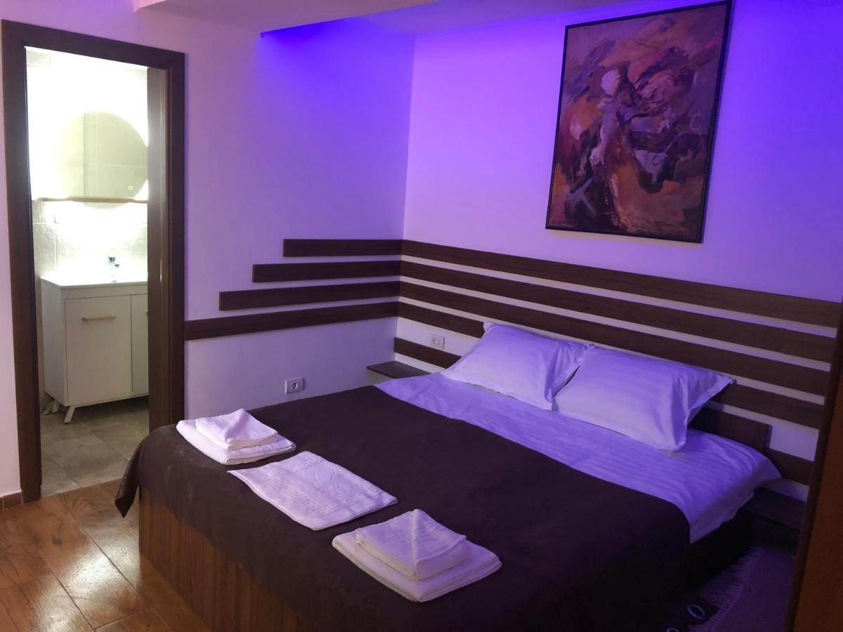 Apartament 2 Camere La Casa - Bucuresti Екстериор снимка
