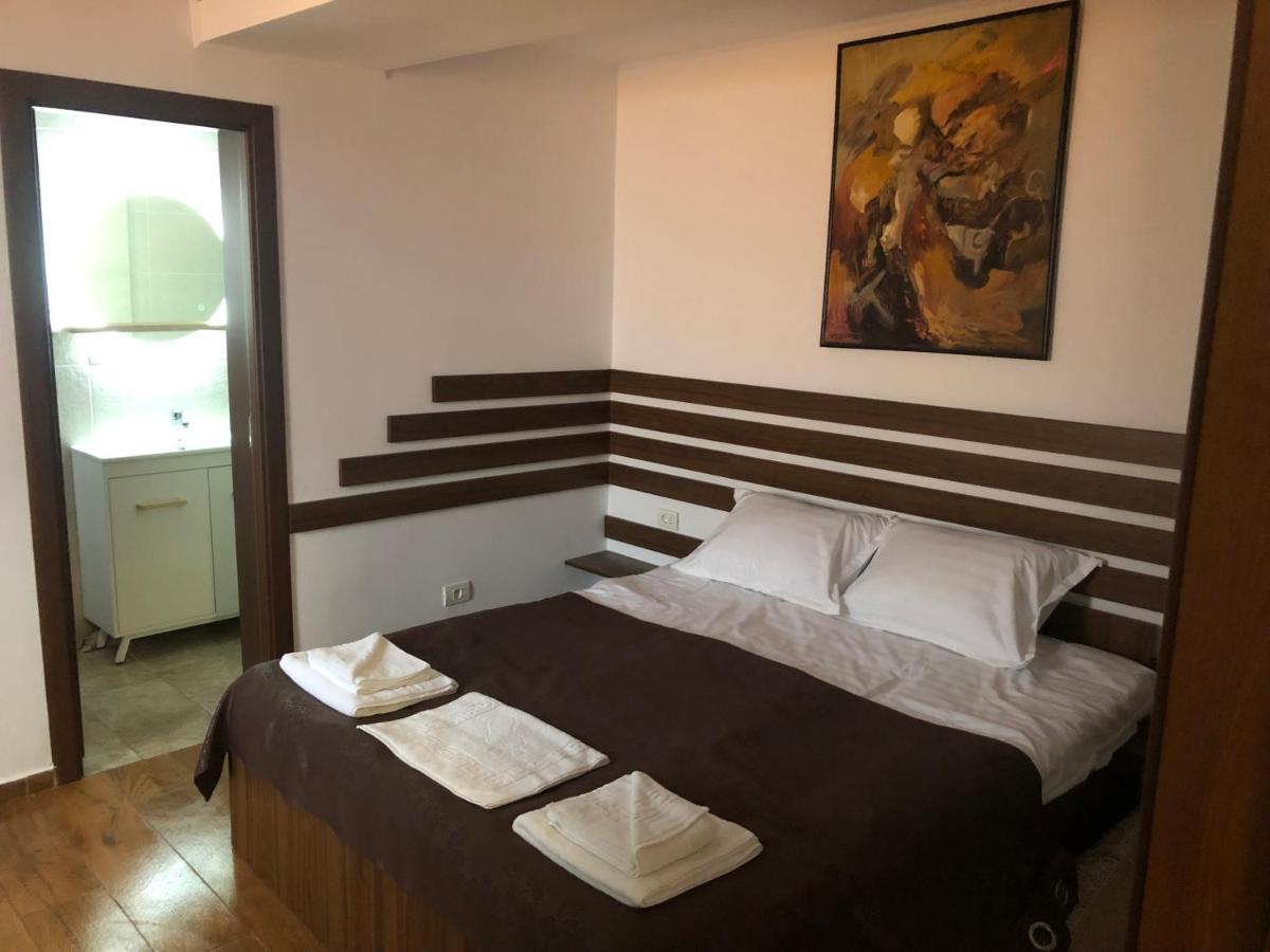 Apartament 2 Camere La Casa - Bucuresti Екстериор снимка