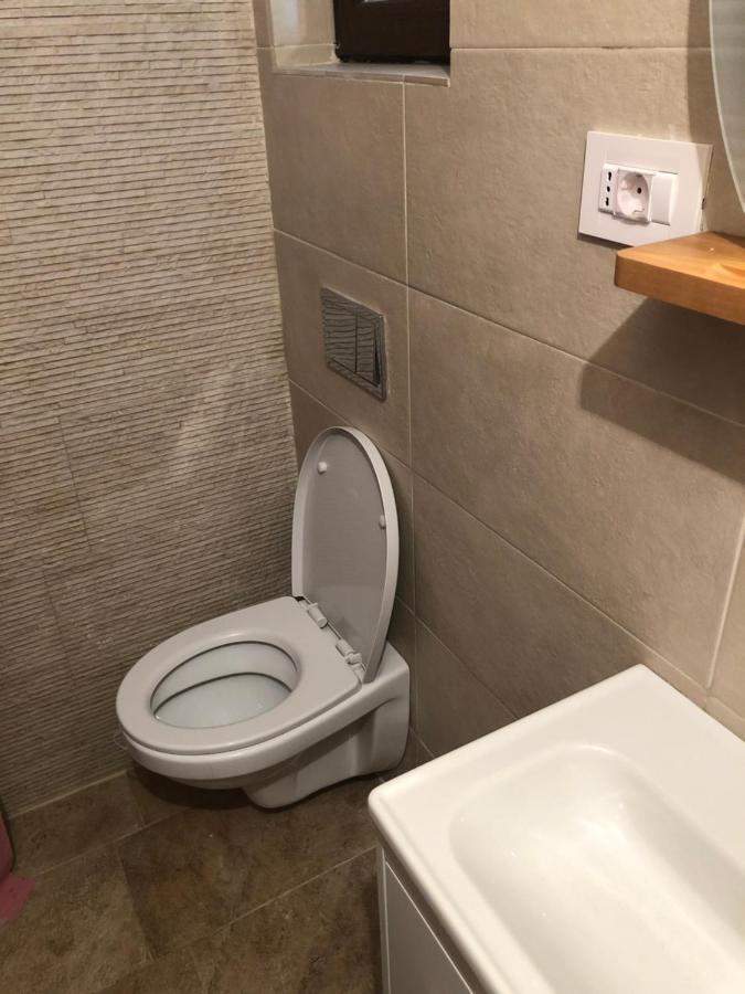 Apartament 2 Camere La Casa - Bucuresti Екстериор снимка