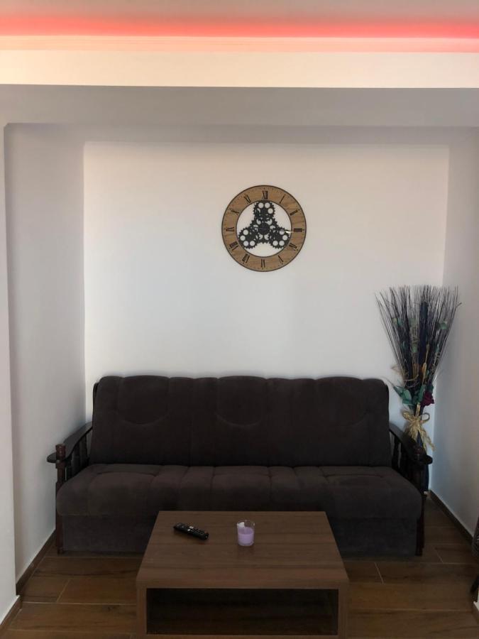 Apartament 2 Camere La Casa - Bucuresti Екстериор снимка
