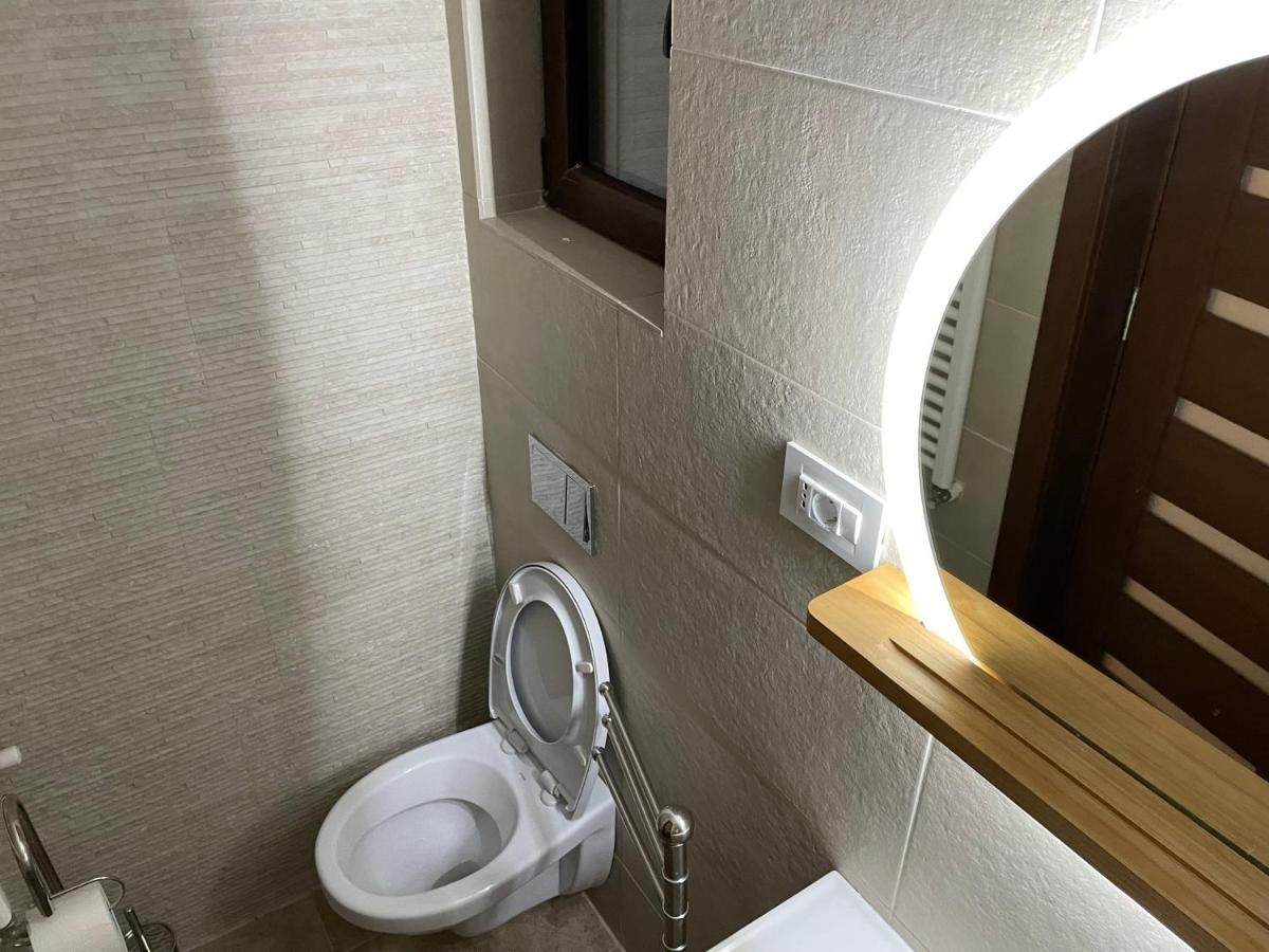 Apartament 2 Camere La Casa - Bucuresti Екстериор снимка